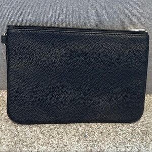 Thirty-One Black Mini Bag Sleek Leather Design